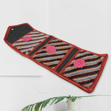 04_c253f4a0-ec53-4975-8e03-c557ee84a407 - Indigenous Shop