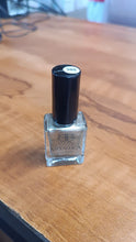 14942_og_vintage_brass_nail_paint_10ml - Indigenous Shop