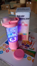 Compact electric juicer for fresh fruit juice