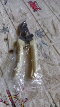 976ba91c-8b1c-4fd9-aac3-b595609aaef2 - Indigenous Shop