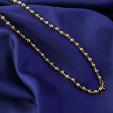 Festive gold pearl necklace        
