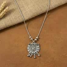 Vintage silver necklace