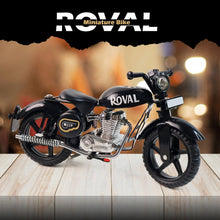 Royal-Enfield-Bullet-02_5766cdab-da4a-4b5a-baa5-330378d1b53e - Indigenous Shop