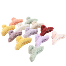 hair-clips-06_bdb2edd6-a855-457e-b623-656fd5a9478c - Indigenous Shop