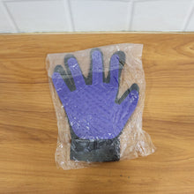 handgloves-live - Indigenous Shop