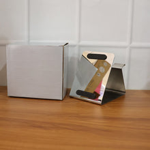 phoneHolder-live_cdec13b7-5208-40d5-b1e7-0acdfb5afefd - Indigenous Shop